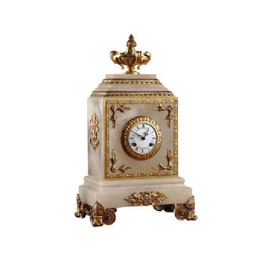 Regal Timekeeper: Ornate Clock with Golden Accents