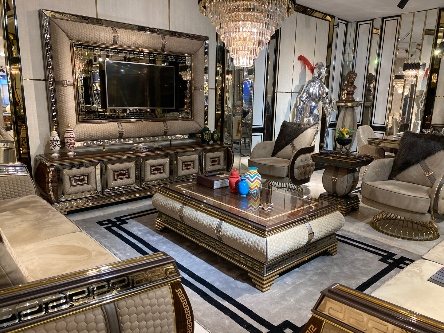 Barbarian Versace Luxury Drawing / Living Room