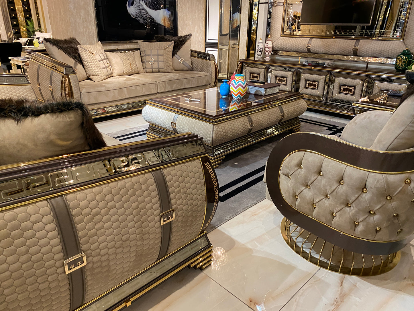 Barbarian Versace Luxury Drawing / Living Room